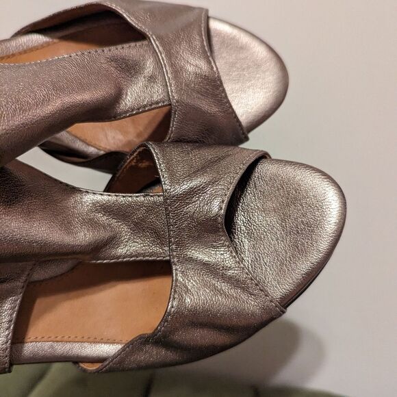 Sofft Pavia Bootie Heels Metallic Anthracite Leather 11 - Picture 3 of 12